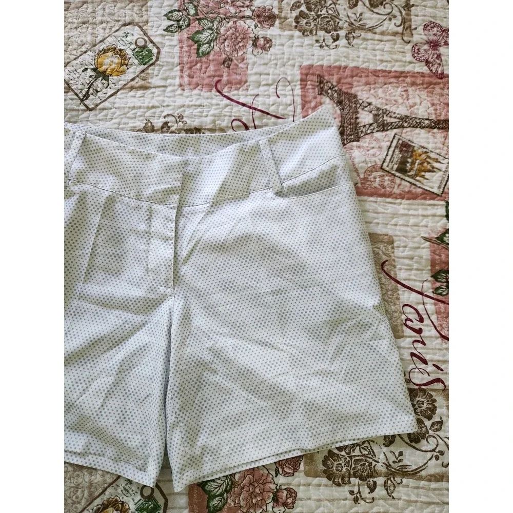 Adidas Women's Golf  Polka Dot shorts Size‎ 12  White Gray Pockets